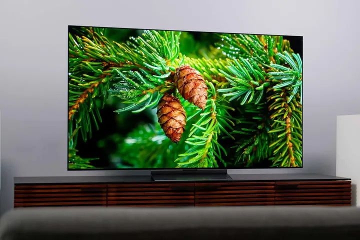 LG C2 OLED电视评测：42英寸闪亮夺目