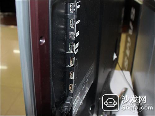 三星d7000侧置接口区