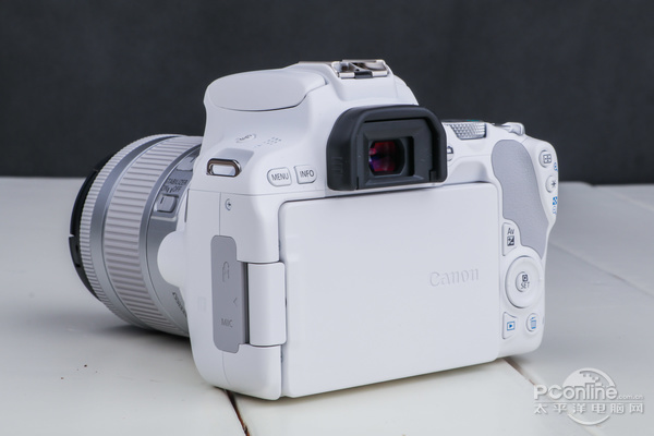 佳能200D评测:新一代最小单反好在哪里?