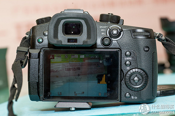 有点贵-- metabones M4\/3 Speed Booster XL 0