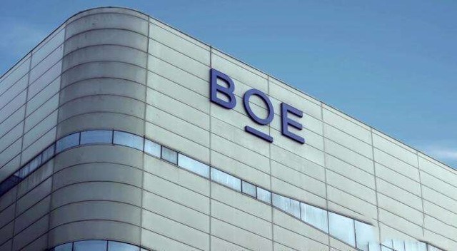 开灯看没问题!极米100寸激光无屏电视A1的深