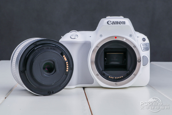 佳能200D评测:新一代最小单反好在哪里?_沙发