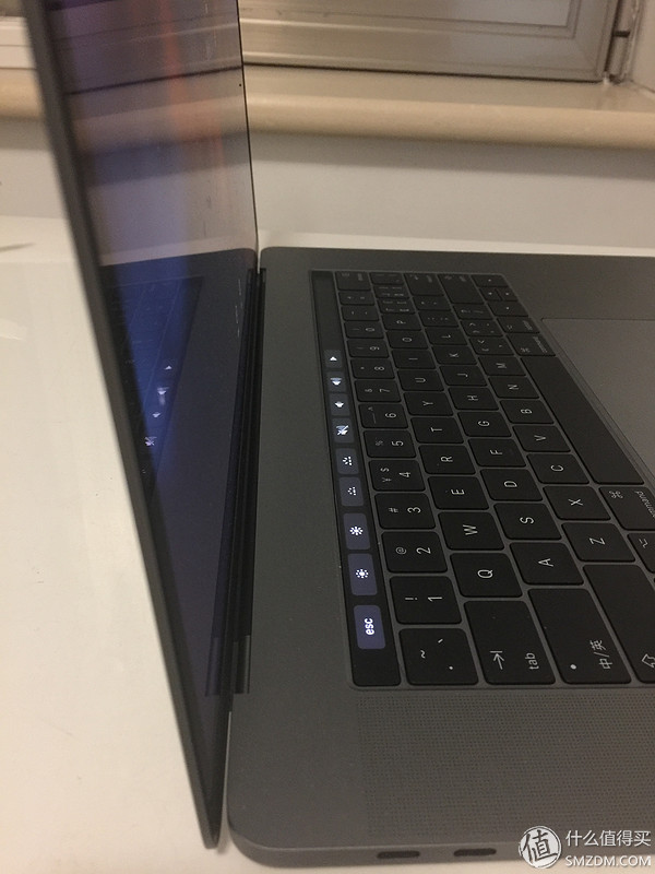 苹果macbook pro 2019款15寸 27f01487e801b6c21e6543bc2bac0d36.jpg